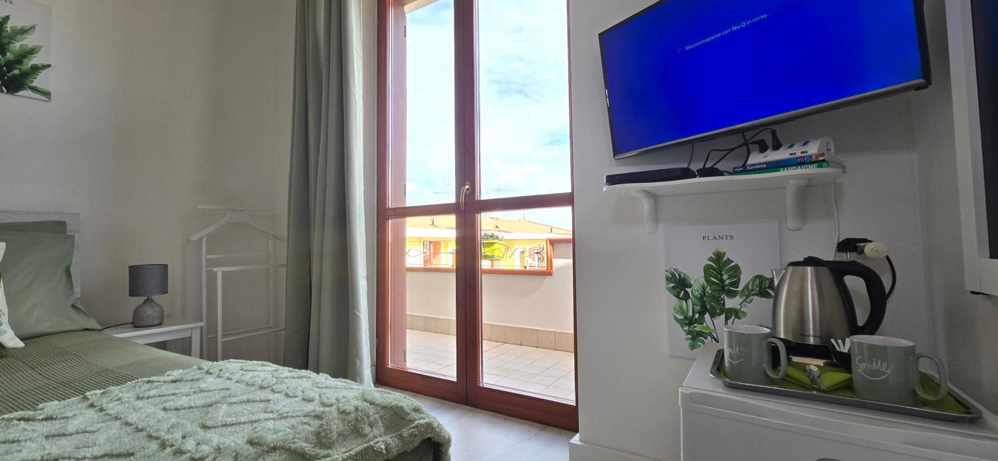 Casa Rosy - Stanza Privata Con Bagno Esclusivo E Parcheggio Gratuito Apartment Porto Torres Exterior photo